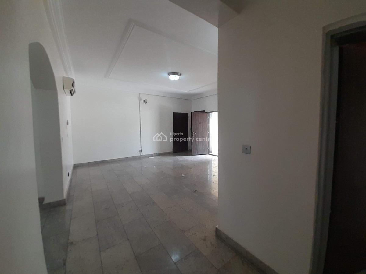 Luxury 2-bedroom Apartment with Swimming Pool  Ideal for Expatriates, Asokoro District, Abuja, Flat / Apartment for Rent