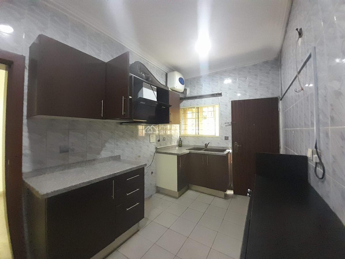 Luxury 2-bedroom Apartment with Swimming Pool  Ideal for Expatriates, Asokoro District, Abuja, Flat / Apartment for Rent