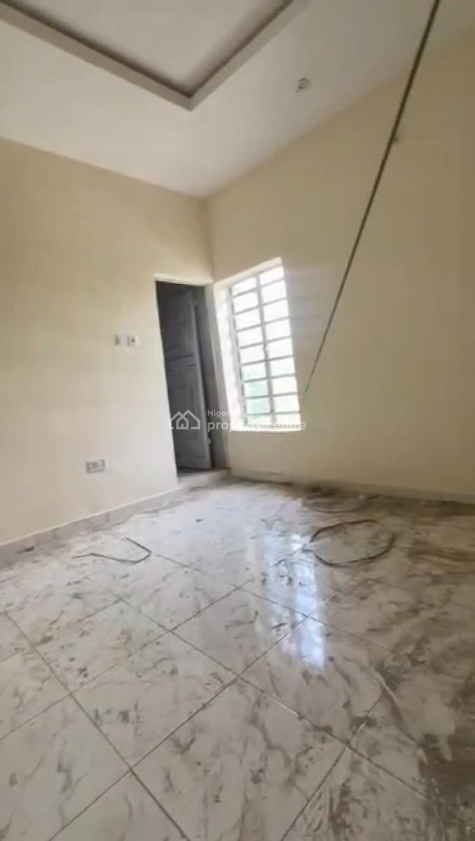 Well Maintained Self Contained, Yaba, Lagos, Self Contain (single Rooms) for Rent