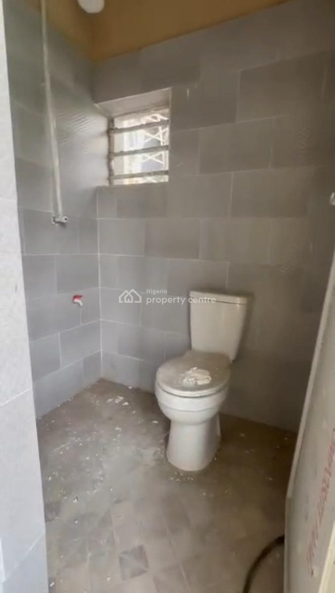 Well Maintained Self Contained, Yaba, Lagos, Self Contain (single Rooms) for Rent