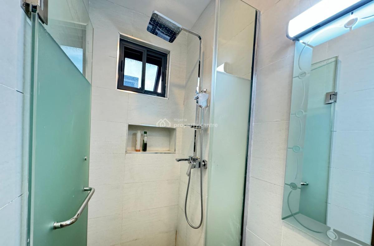 2 Bedroom Flat Fully Furnished  Gym Pool  Rooftop Terrace  86 Inches T, Periwinkle Estate, Lekki Phase 1, Lekki, Lagos, Flat / Apartment for Sale