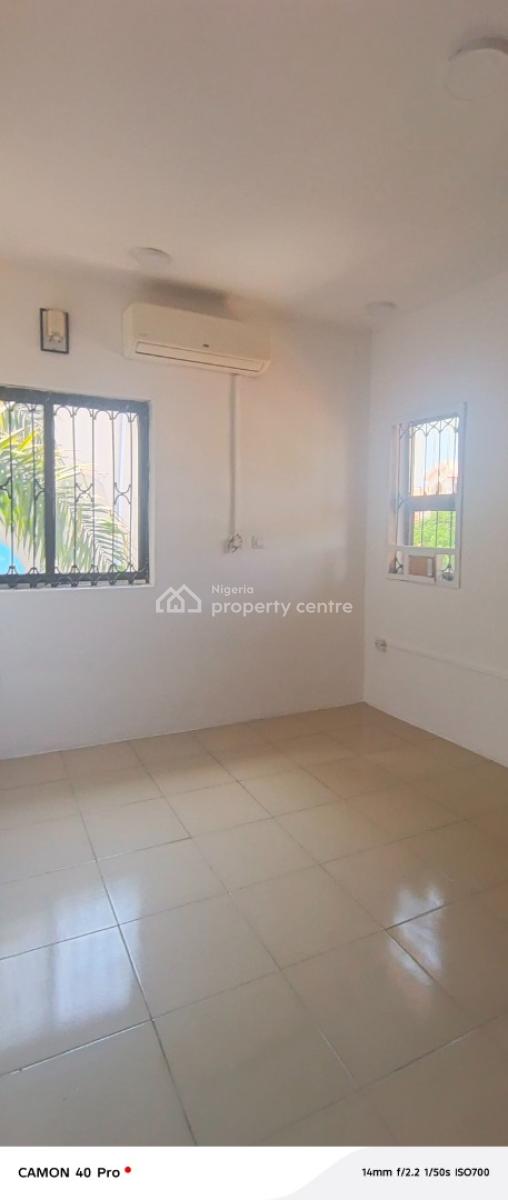 Luxury Mini Flat in Lekki Phase 1, Godwin Omene Street, Lekki Phase 1, Lekki, Lagos, Mini Flat (room and Parlour) for Rent