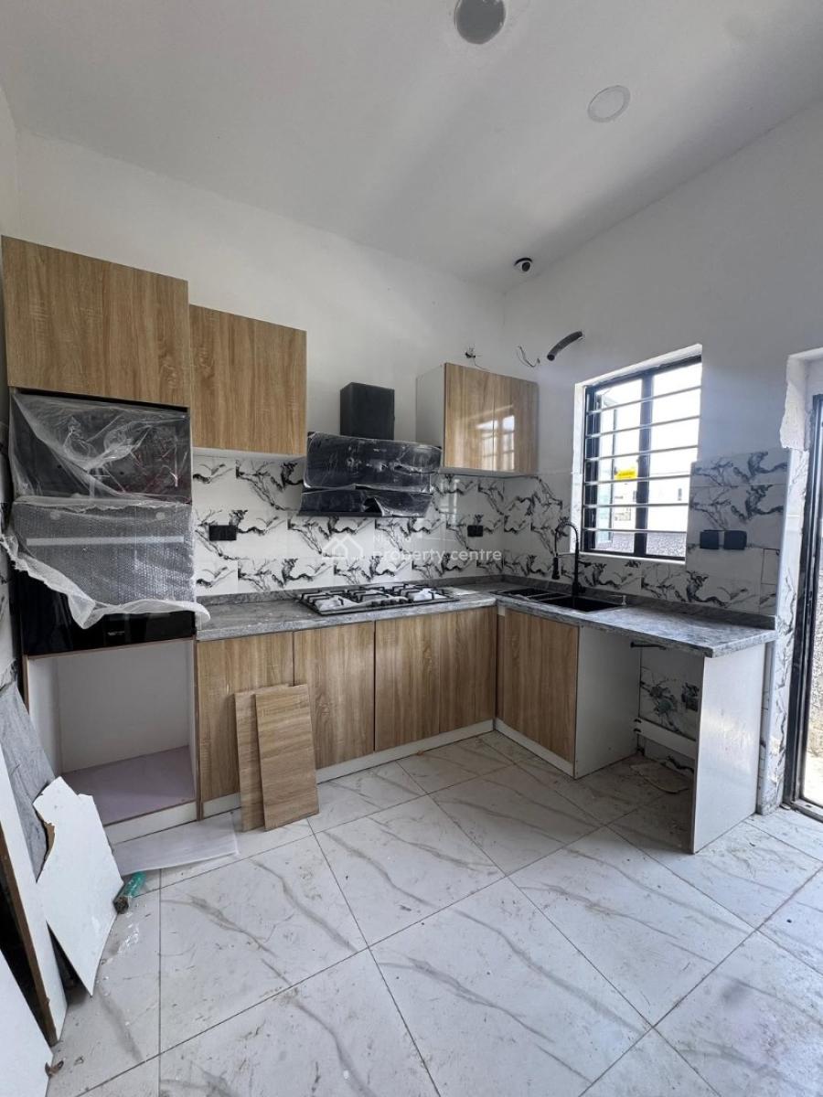 Luxurious 2 Bedroom, Sangotedo, Ajah, Lagos, Flat / Apartment for Sale