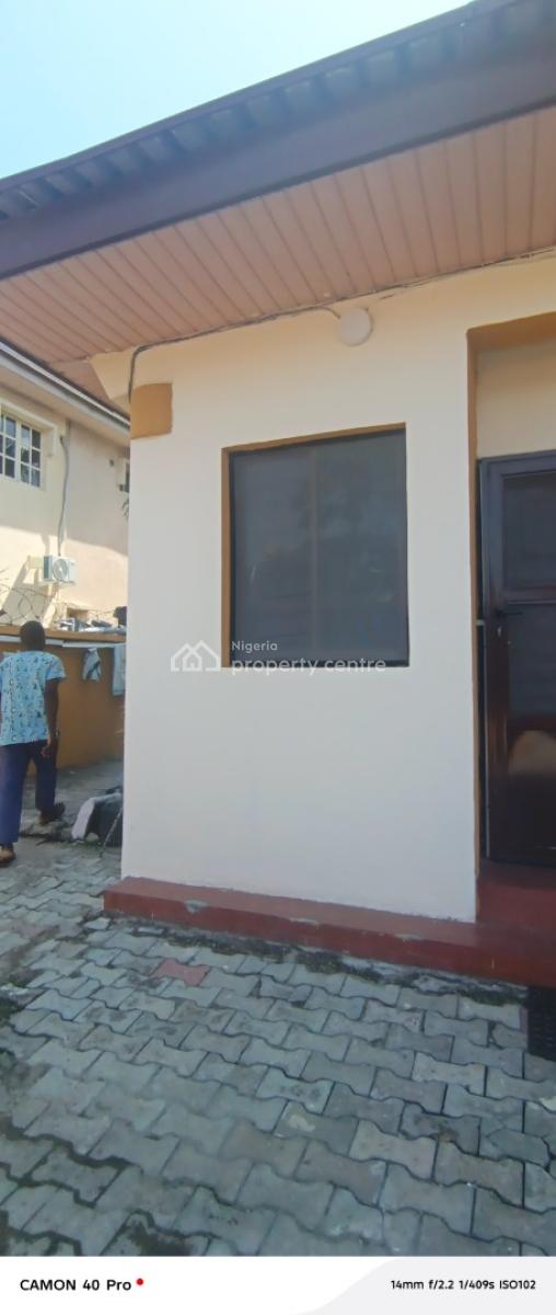 Well Renovated Room and Parlour Mini Flat, Off Chief Collins Street, Fola Osibo Road, Lekki Phase 1, Lekki, Lagos, Mini Flat (room and Parlour) for Rent