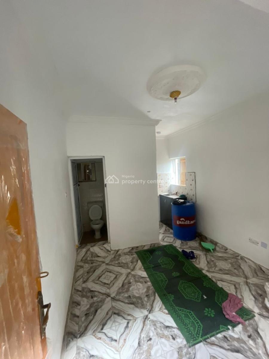 Room Self Contained and Mini Flats Available for Lease, Bariga, Bariga, Shomolu, Lagos, Self Contain (single Rooms) for Sale