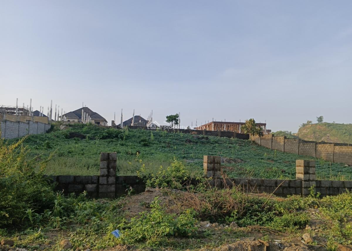 2000 Square Meters Available in The Heart of Guzape Main Abuja, Back of Hmedix Guzape, Guzape District, Abuja, Residential Land for Sale