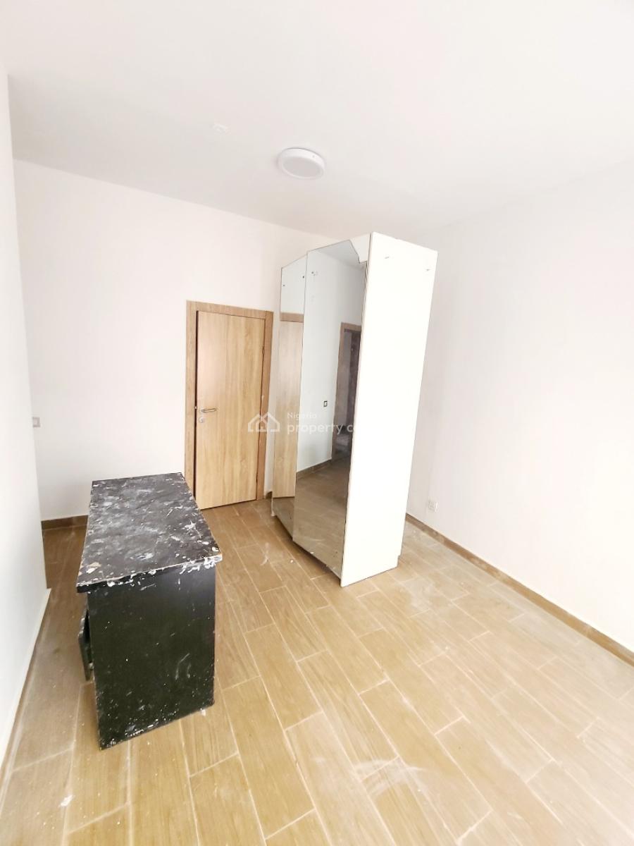 Newly Renovated 2 Bedroom Flat Serviced Apartment, Estate, Agungi, Lekki, Lagos, Flat / Apartment for Rent