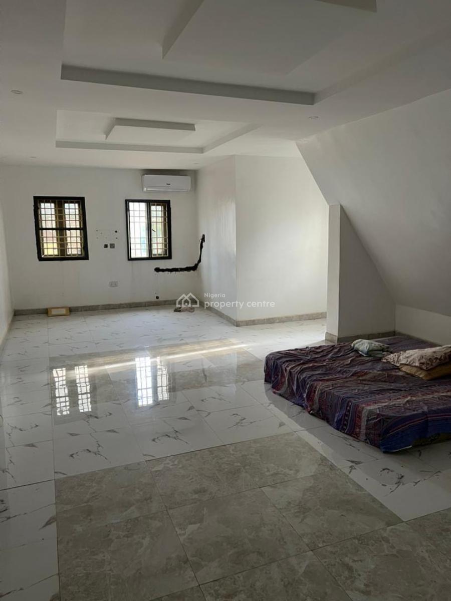 Neatly Used 5 Bedroom  Detached Duplex with a Room Bq, Off 3rd Avenue in Gwarinpa Main, Gwarinpa, Abuja, Detached Duplex for Sale