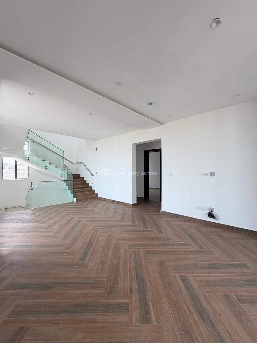 Stunning 4 Bedroom Terrace Duplex with a Bq in a Nice Neighborhood, Lekki, Lagos, Terraced Duplex for Sale