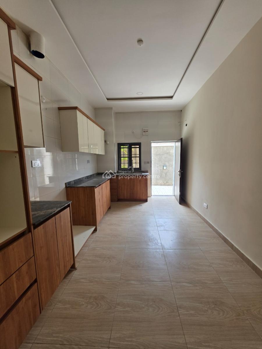 Luxury 4 Bedroom Terrace Duplex with Bq, Guzape District, Abuja, Terraced Duplex for Sale