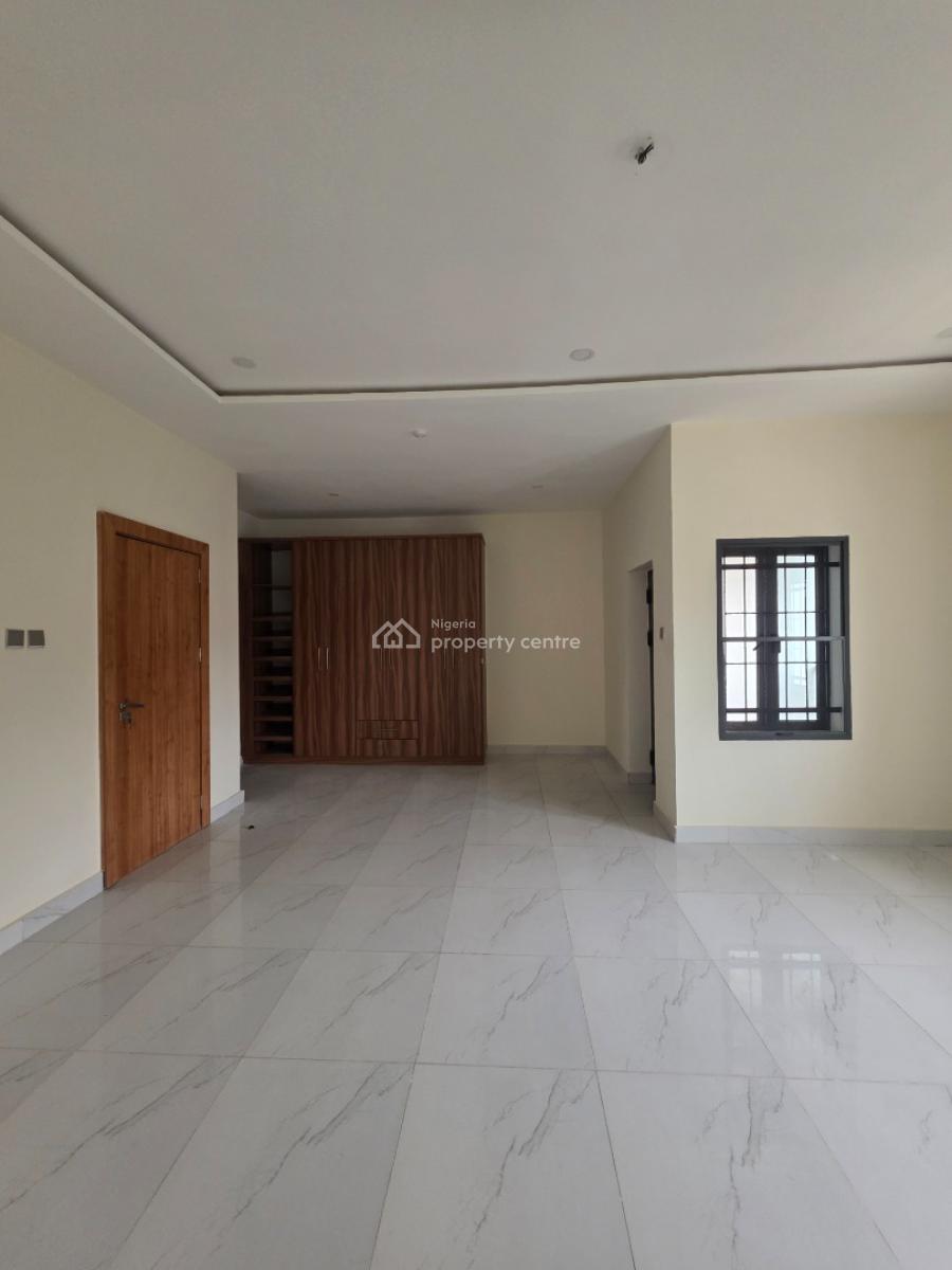 Luxury 4 Bedroom Terrace Duplex with Bq, Guzape District, Abuja, Terraced Duplex for Sale