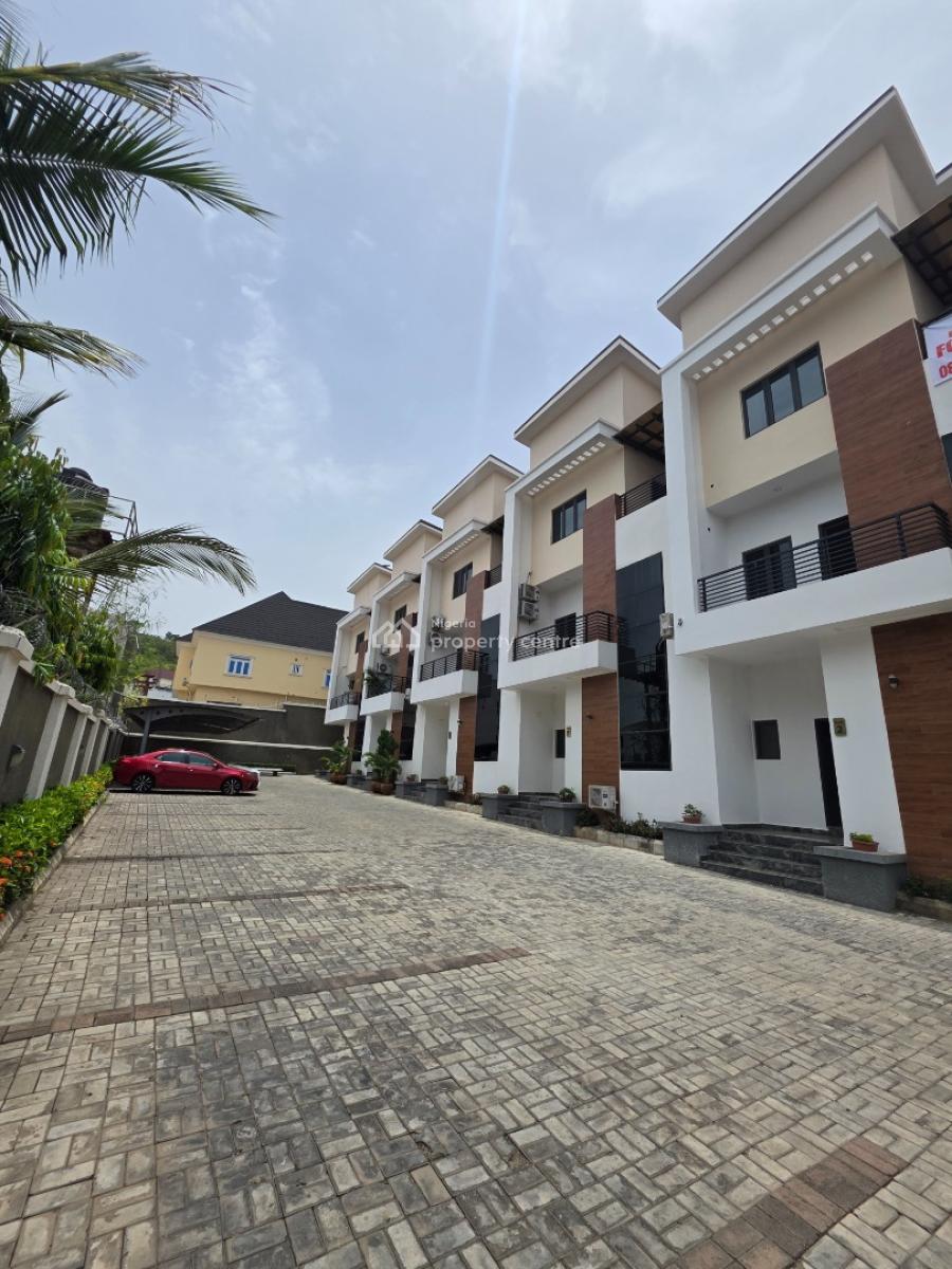 Luxury 4 Bedroom Terrace Duplex with Bq, Guzape District, Abuja, Terraced Duplex for Sale