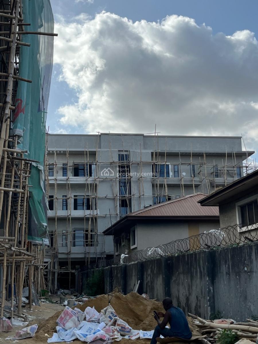 Nicely Built 3 Bedroom Apartment, Maryland, Lagos, Flat / Apartment for Sale