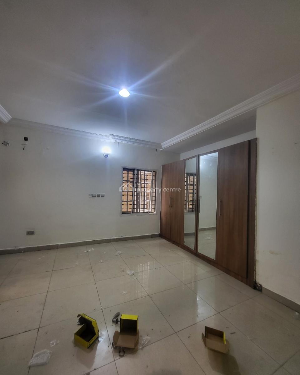 Luxurious Massive 2 Bedroom Flat, By American International School, Durumi, Abuja, Flat / Apartment for Rent