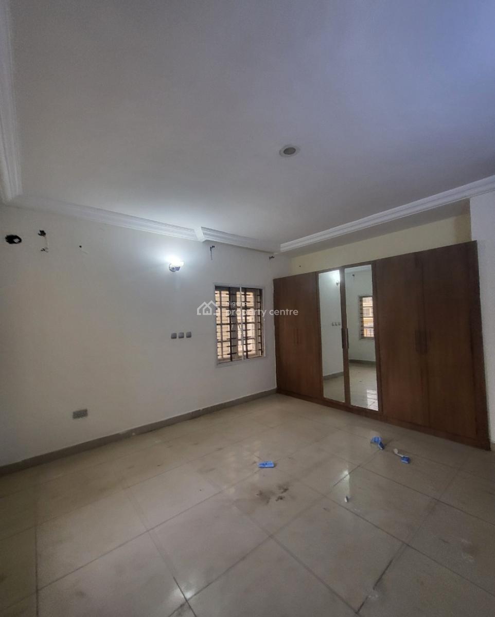 Luxurious Massive 2 Bedroom Flat, By American International School, Durumi, Abuja, Flat / Apartment for Rent