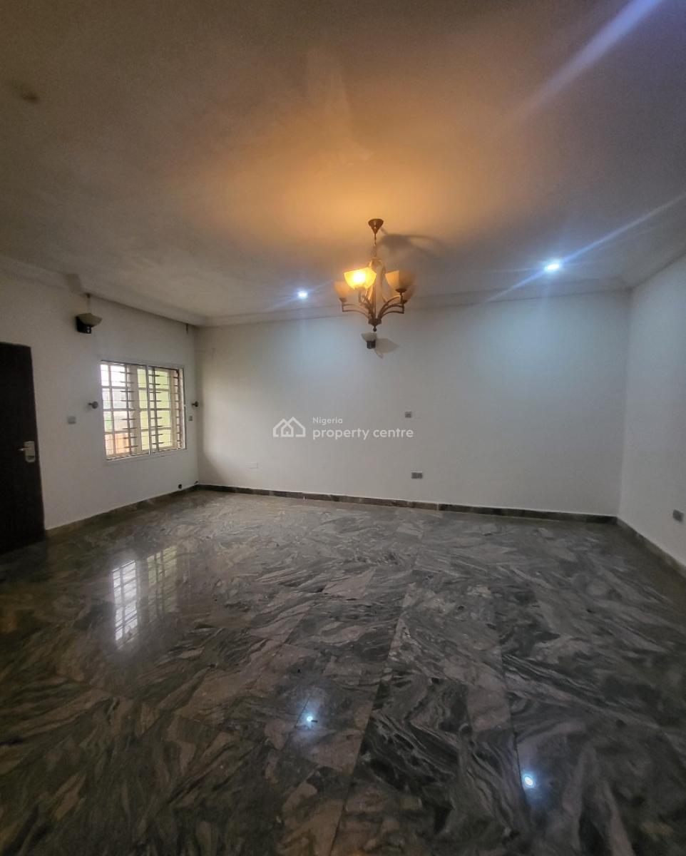 Luxurious Massive 2 Bedroom Flat, By American International School, Durumi, Abuja, Flat / Apartment for Rent