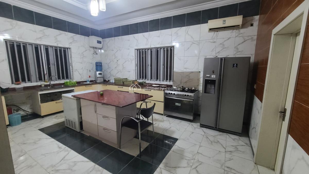 Commercial Massive 5 Bedroom Big Compound, Bq Security House, Ikate Elegushi, Lekki, Lagos, Detached Duplex for Rent