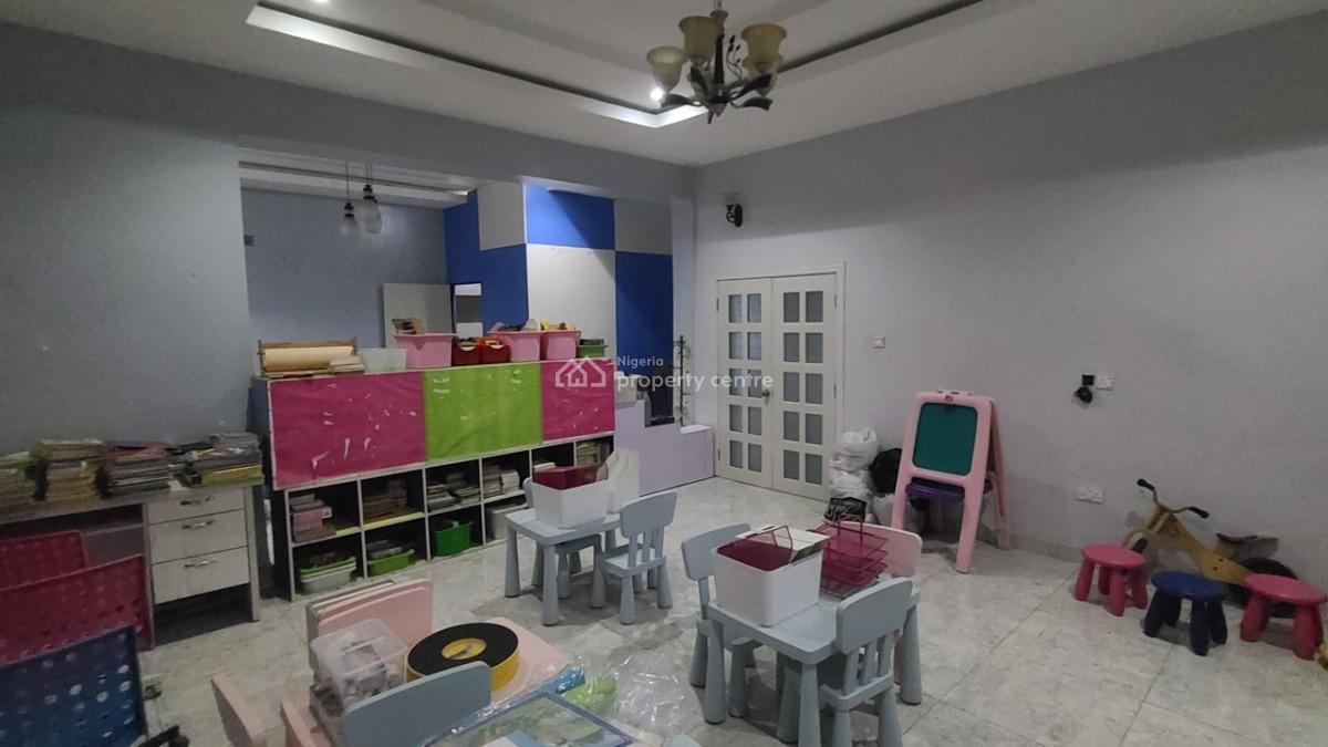 Commercial Massive 5 Bedroom Big Compound, Bq Security House, Ikate Elegushi, Lekki, Lagos, Detached Duplex for Rent