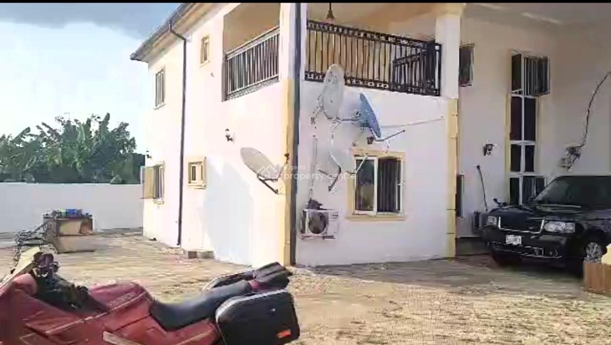 5 Duplex Well Refurbished, Benin, Oredo, Edo, Terraced Duplex for Sale