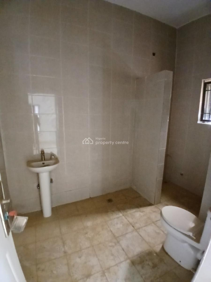 3bedroom Flat with Bq, Kukwaba, Abuja, Block of Flats for Sale