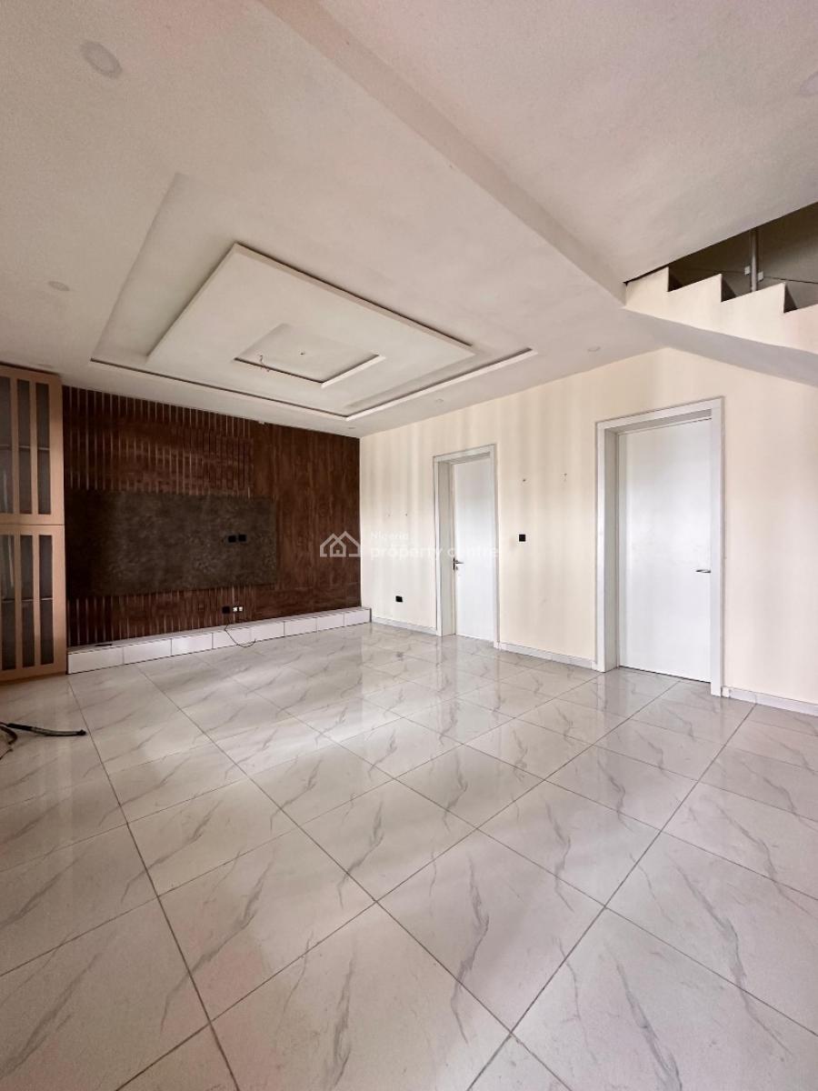 4 Bedroom Terrace Duplex, Mobil Road, Lekki, Lagos, Terraced Duplex for Rent