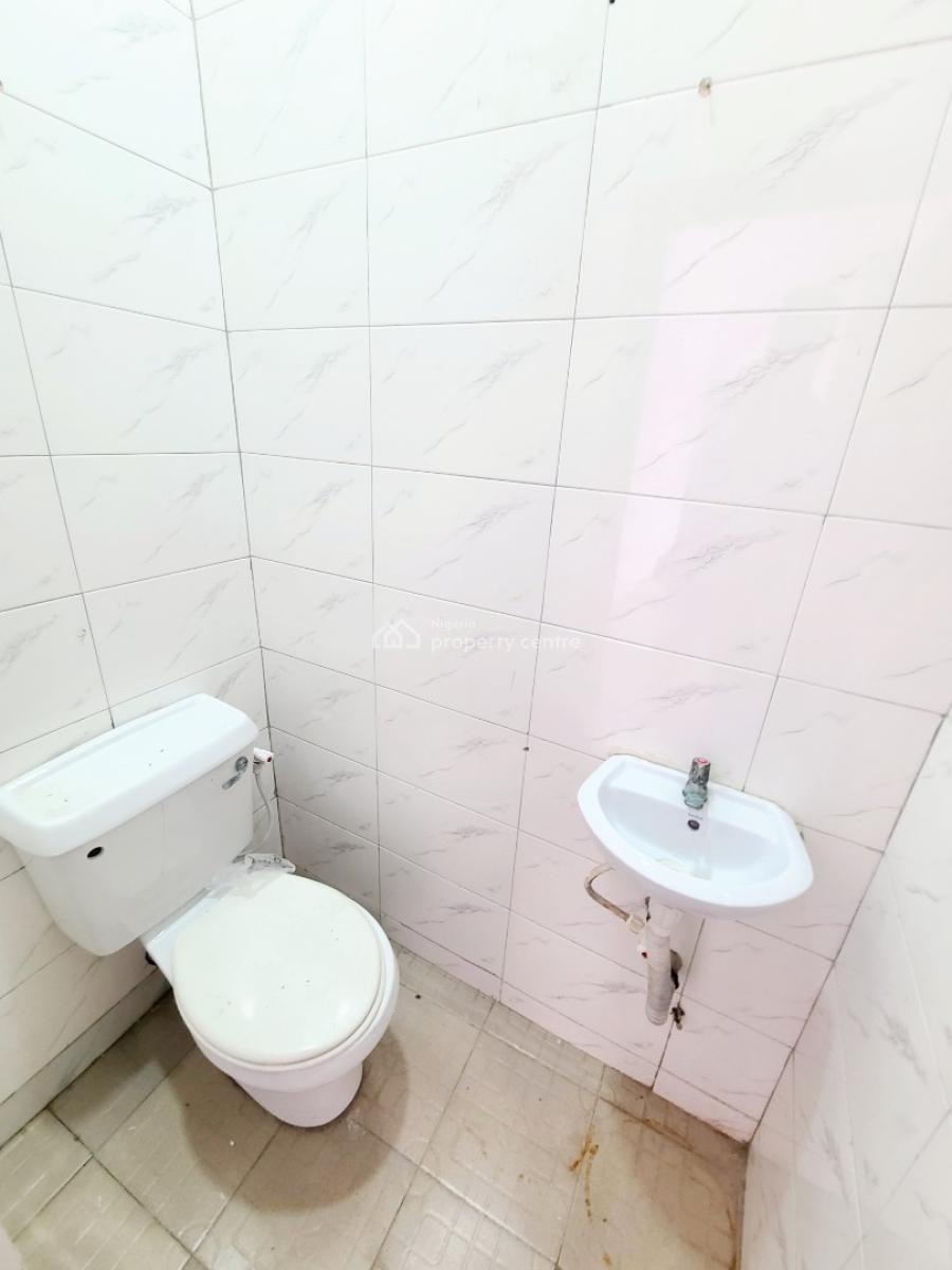 Newly Renovated Standard & Spacious Mini Flat/ 1 Bedroom, Osapa, Lekki, Lagos, Mini Flat (room and Parlour) for Rent