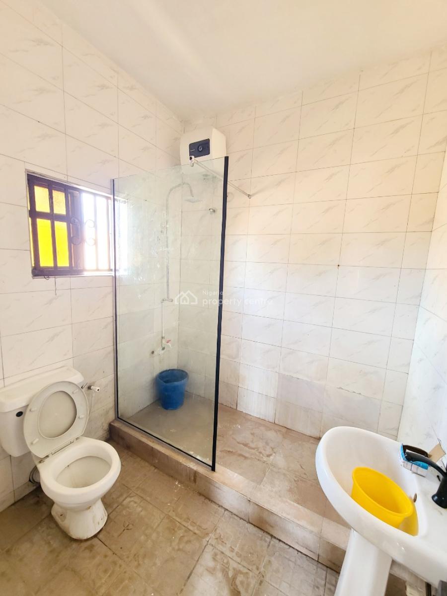 Newly Renovated Standard & Spacious Mini Flat/ 1 Bedroom, Osapa, Lekki, Lagos, Mini Flat (room and Parlour) for Rent