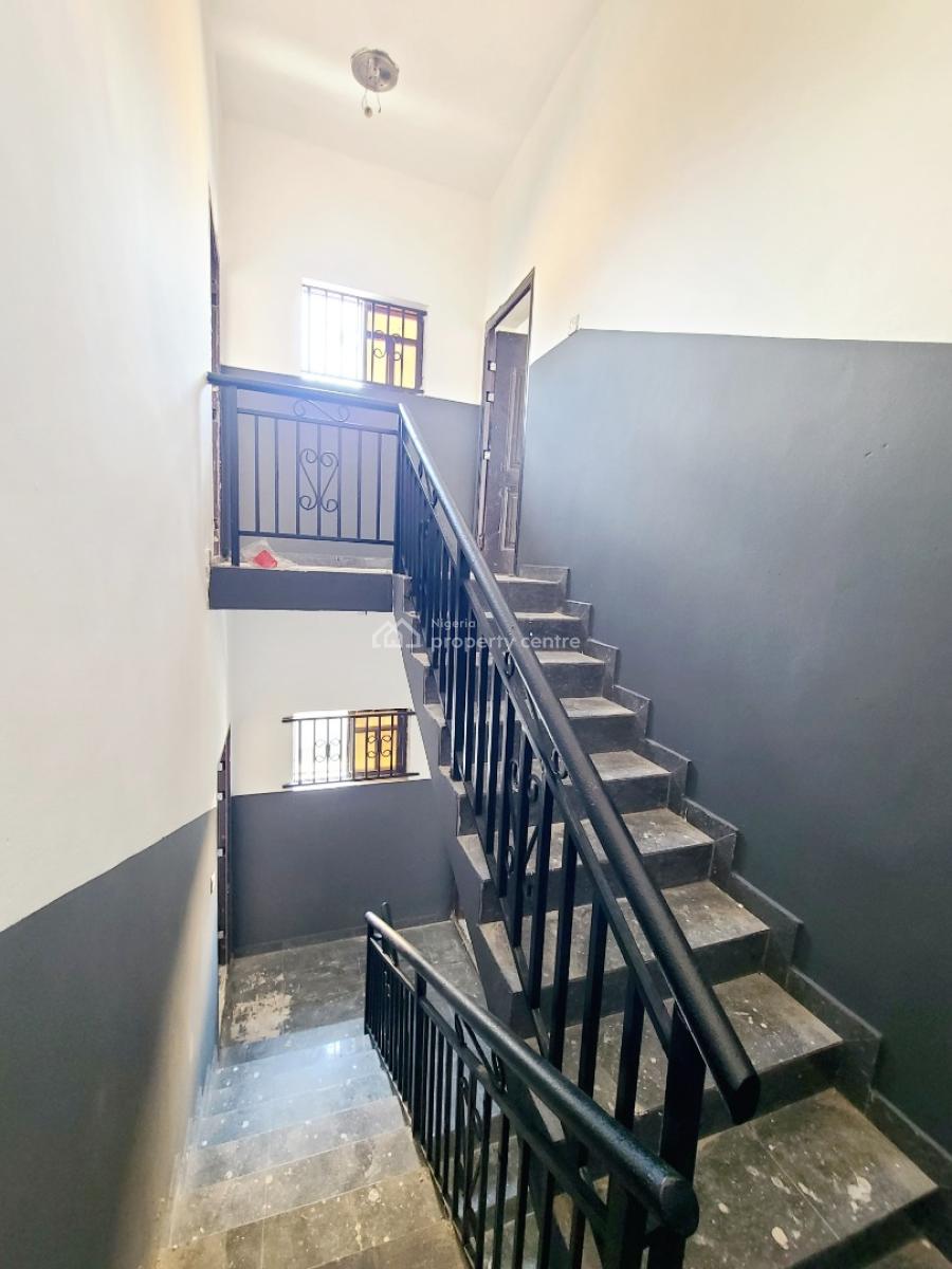 Newly Renovated Standard & Spacious Mini Flat/ 1 Bedroom, Osapa, Lekki, Lagos, Mini Flat (room and Parlour) for Rent