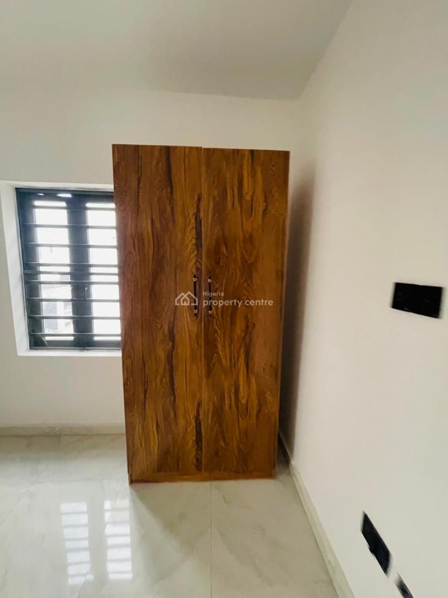 Brand New 3 Bedroom Flat, Ikota, Lekki, Lagos, Flat / Apartment for Rent