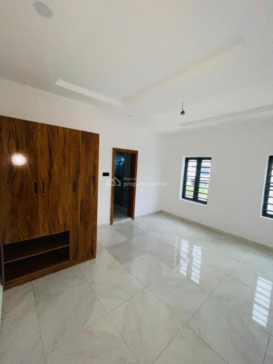 Brand New 3 Bedroom Flat, Ikota, Lekki, Lagos, Flat / Apartment for Rent