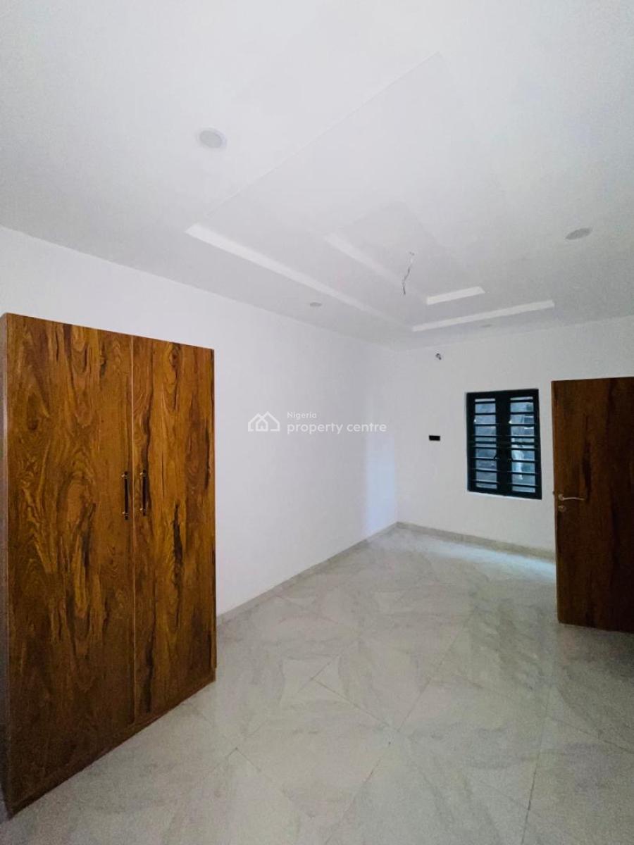 Brand New 3 Bedroom Flat, Ikota, Lekki, Lagos, Flat / Apartment for Rent