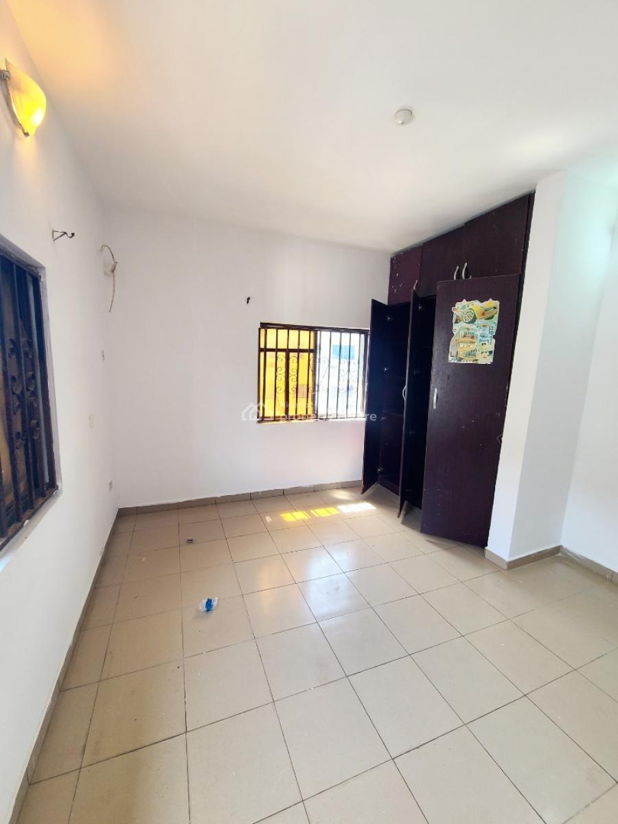 Newly Renovated Standard Self Contain/studio Apartment Upstairs, Osapa, Lekki, Lagos, Self Contain (single Rooms) for Rent