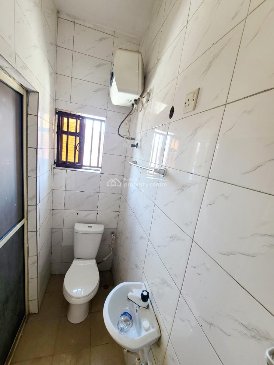 Newly Renovated Standard Self Contain/studio Apartment Upstairs, Osapa, Lekki, Lagos, Self Contain (single Rooms) for Rent