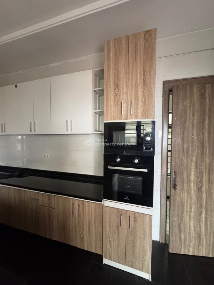 Lovely &spacious 5bedroom Fully Decorated Duplex with 2bqs, Orchid Road, Lekki, Lagos, House for Rent