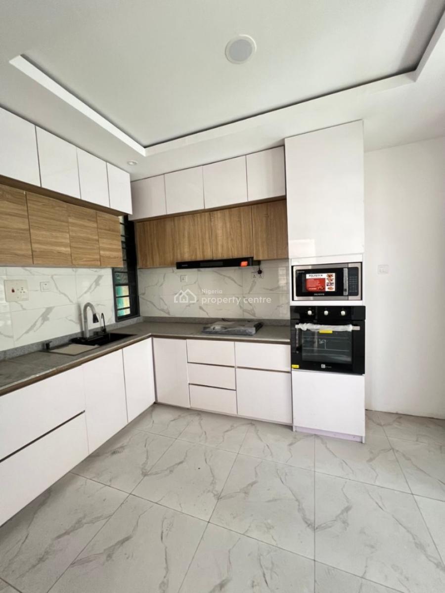 4 Bedroom Semi Detached Duplex with Bq, 4 Bedroom Semi Detached Duplex with Bq, Ologolo, Lekki, Lagos, Semi-detached Duplex for Sale