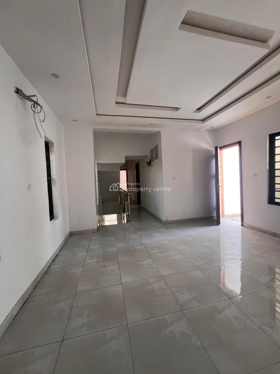 Magnificent 4 Bedroom Penthouse Detached Duplex with Bq & Swimming, Magnificent 4 Bedroom Penthouse Detached Duplex with Bq & Pool, Ikota, Lekki, Lagos, Detached Duplex for Sale