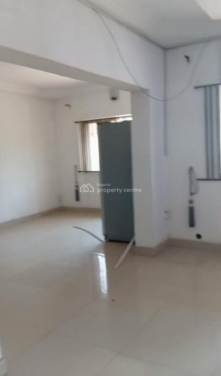 Decent Standard Spacious 2 Bedroom Apartment, Soluyi, Gbagada, Lagos, Flat / Apartment for Rent