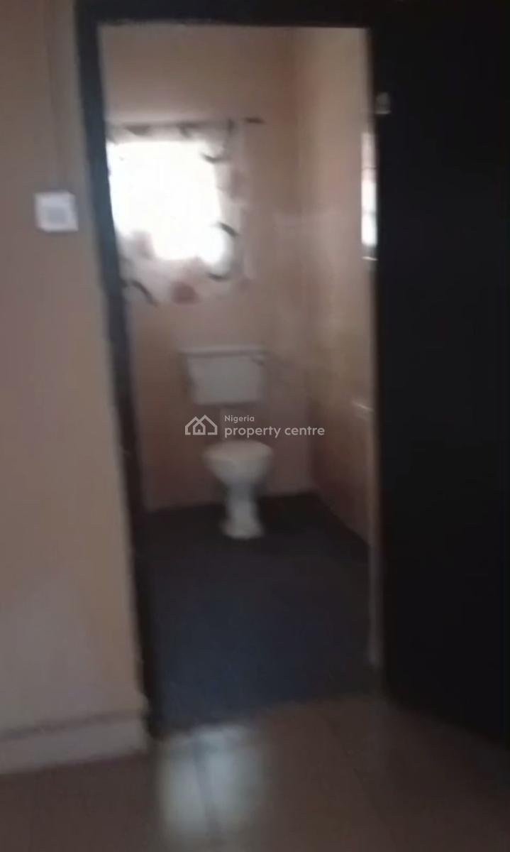 Decent Standard Spacious 2 Bedroom Apartment, Soluyi, Gbagada, Lagos, Flat / Apartment for Rent