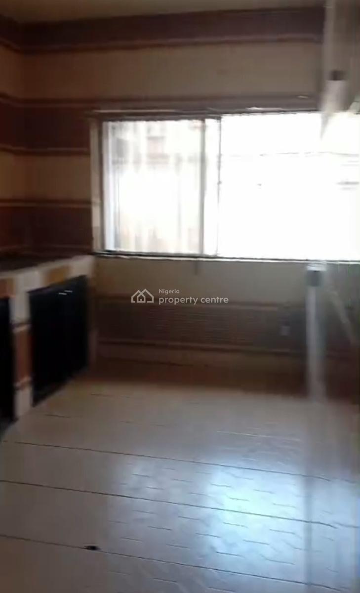 Decent Standard Spacious 2 Bedroom Apartment, Soluyi, Gbagada, Lagos, Flat / Apartment for Rent
