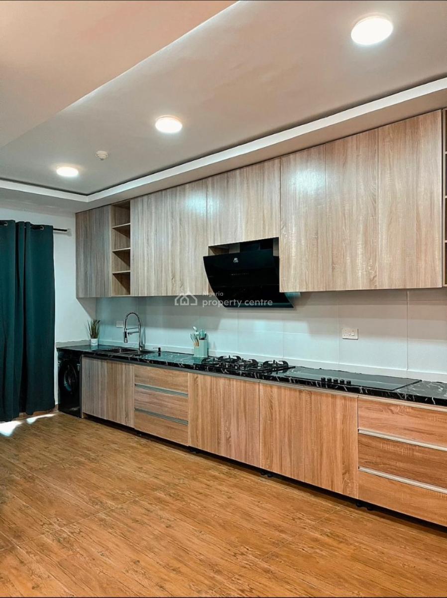 Luxury 3 Bedroom Apartment with a Bq with Excellent Facilities, Freedom Way,periwinkle Estate, Lekki Phase 1, Lekki, Lagos, Flat / Apartment for Sale