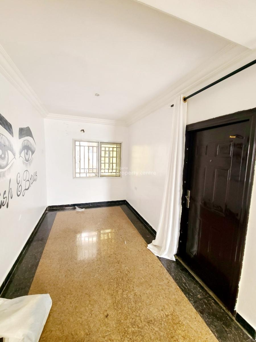 Standard 2 Bedroom Flat Upstairs, Osapa London Estate, Osapa, Lekki, Lagos, Flat / Apartment for Rent