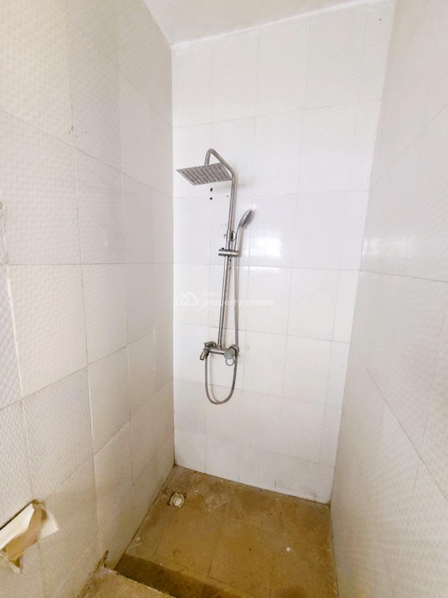 Standard 2 Bedroom Flat Upstairs, Osapa London Estate, Osapa, Lekki, Lagos, Flat / Apartment for Rent