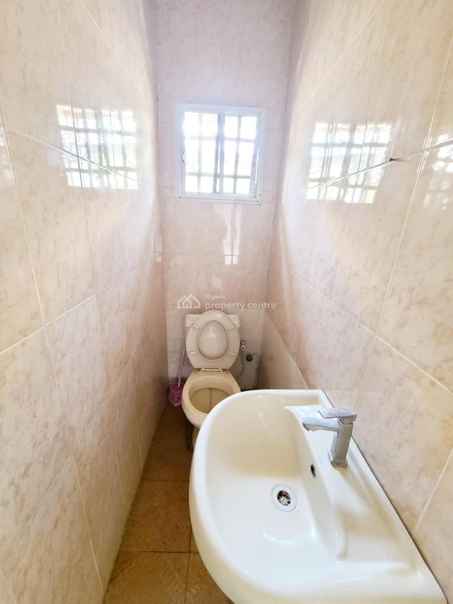 Standard 2 Bedroom Flat Upstairs, Osapa London Estate, Osapa, Lekki, Lagos, Flat / Apartment for Rent