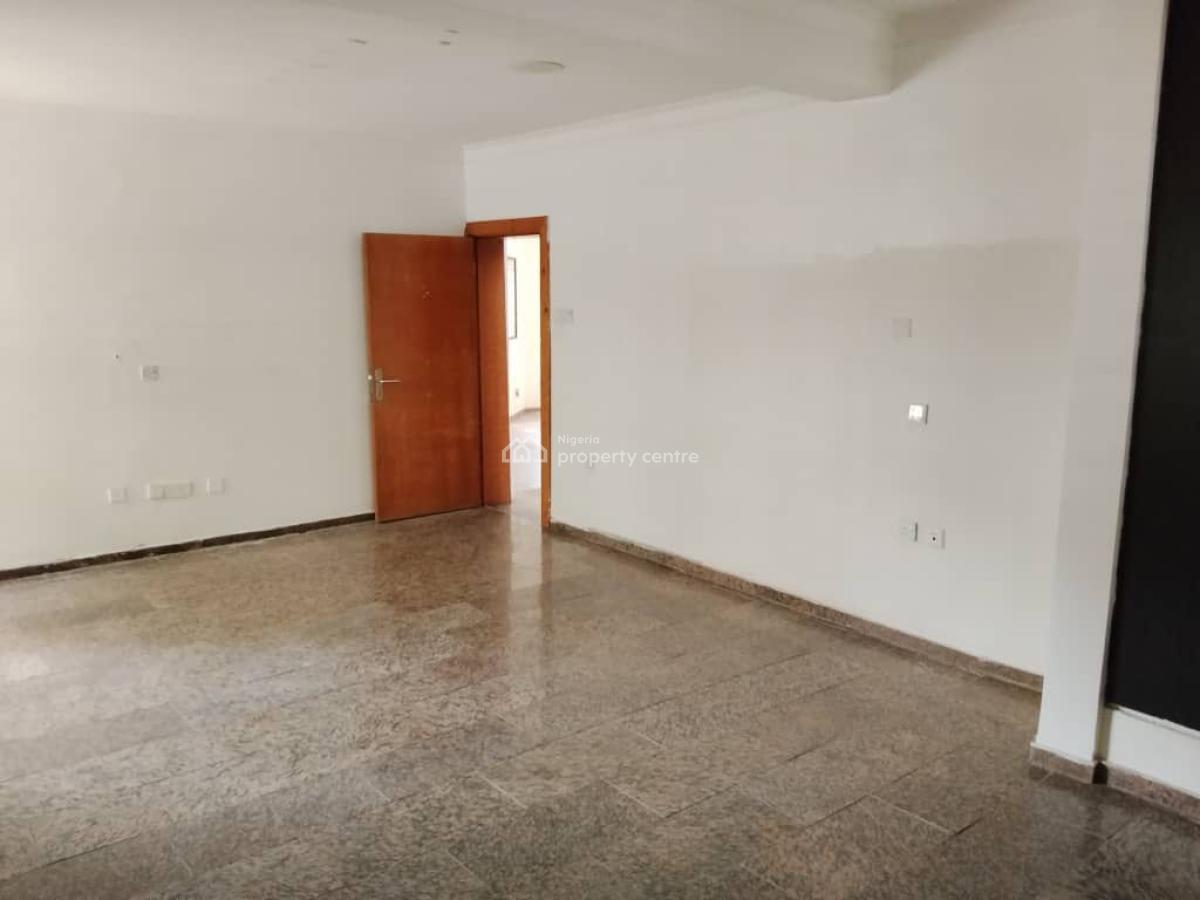 7 Bedroom Detached House with Guest Chalet and Pool, Ikeja Gra, Ikeja, Lagos, Detached Duplex for Rent