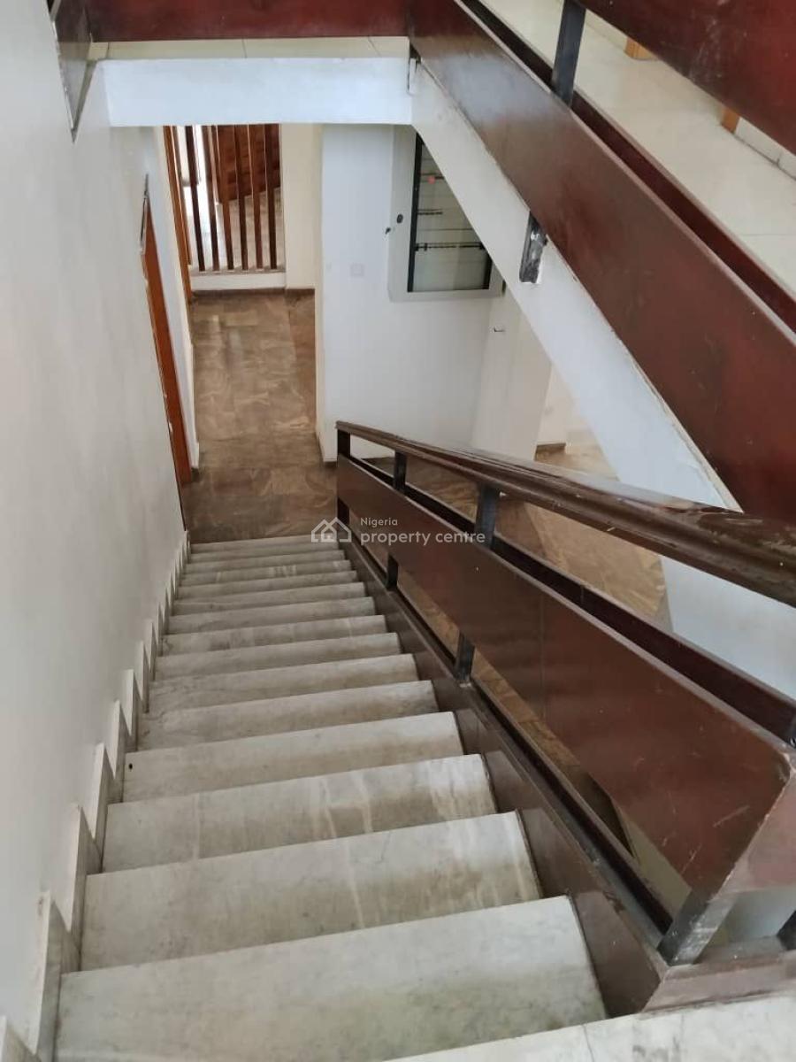 7 Bedroom Detached House with Guest Chalet and Pool, Ikeja Gra, Ikeja, Lagos, Detached Duplex for Rent