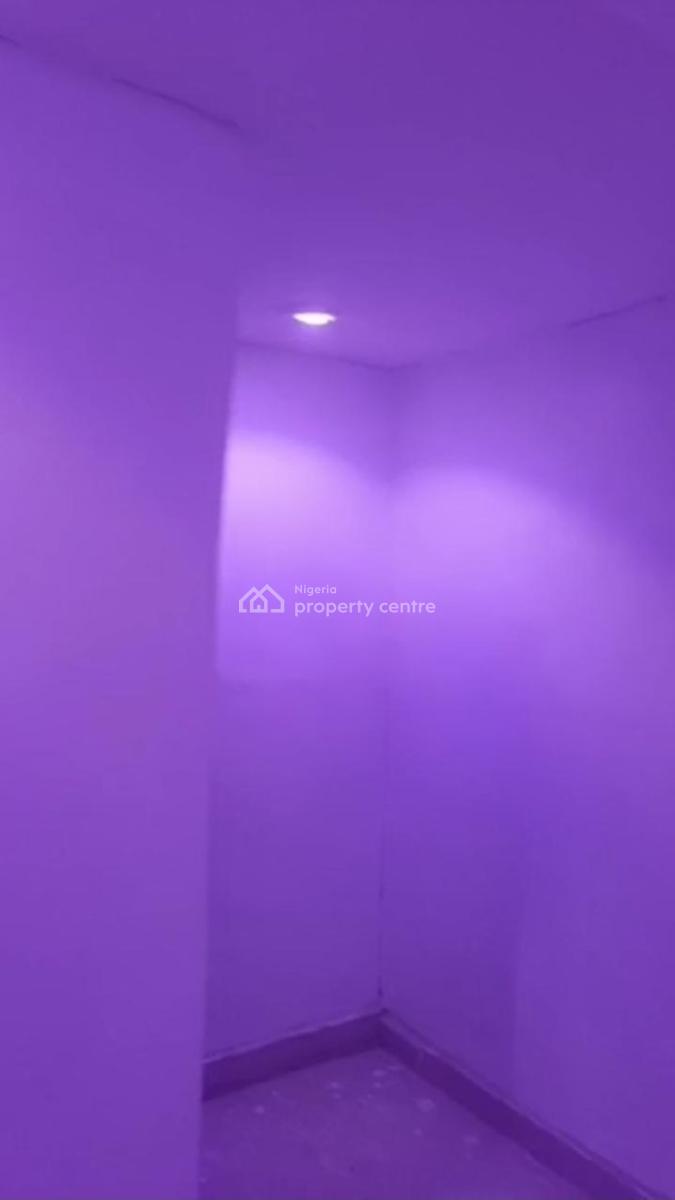 Standard Self Contain with Pop in an Estate, Abijo, Lekki, Lagos, Self Contain (single Rooms) for Rent