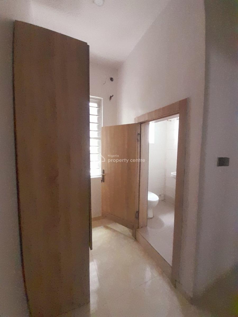 Spacious Mini Flat at Royal Pine Estate, Orchid, Orchid Road, Lekki, Lagos, Mini Flat (room and Parlour) for Rent