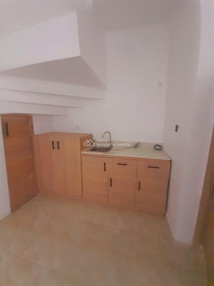 Spacious Mini Flat at Royal Pine Estate, Orchid, Orchid Road, Lekki, Lagos, Mini Flat (room and Parlour) for Rent