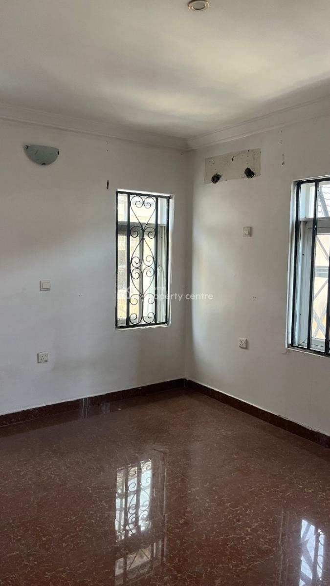 2 Bedroom Maisonette, Lekki Phase 1, Lekki, Lagos, Flat / Apartment for Rent