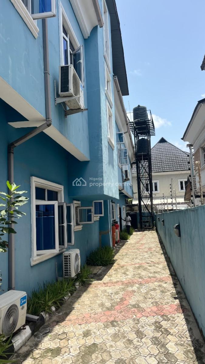 2 Bedroom Maisonette, Lekki Phase 1, Lekki, Lagos, Flat / Apartment for Rent